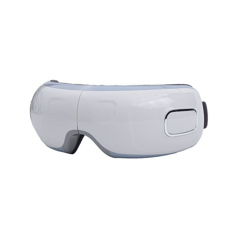 What are the advantages and limitations of Steam Eye Massager compared to traditional eye massage methods?